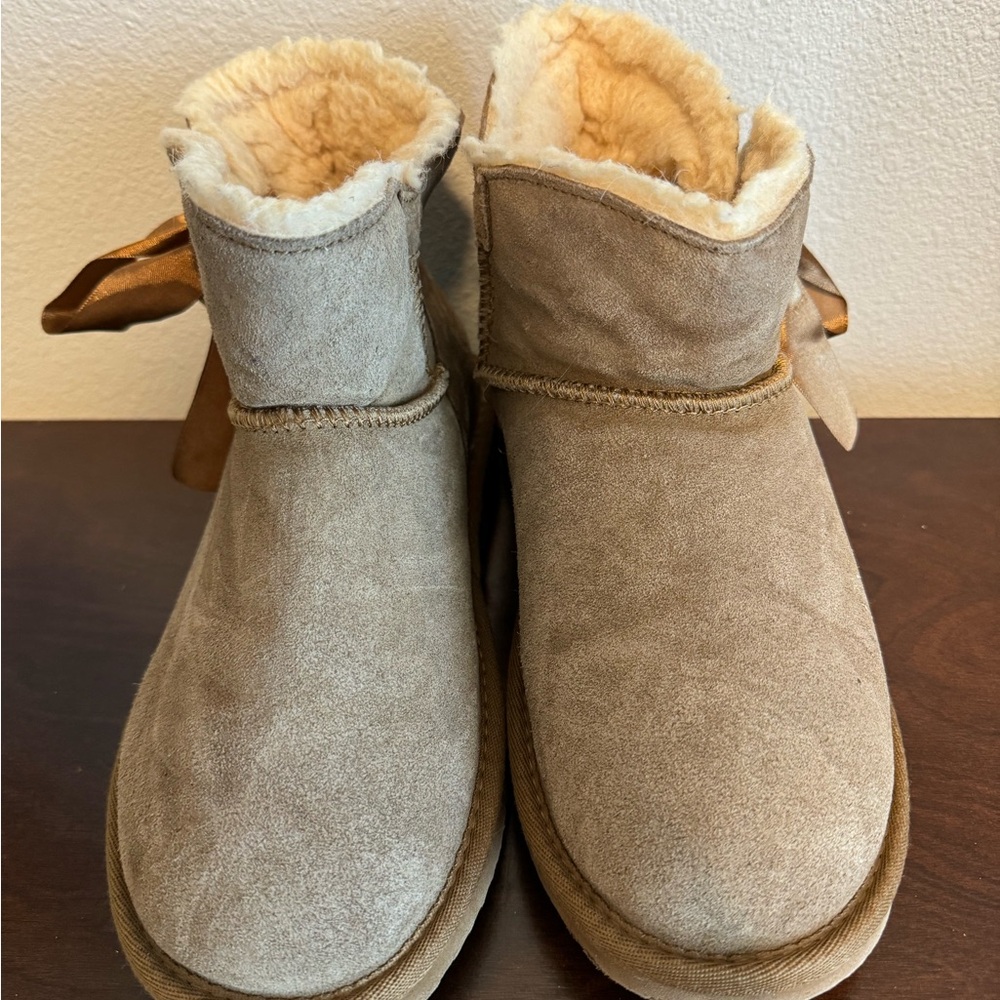 Pawz by Bearpaw Women's Amelia II Suede Ankle Boot